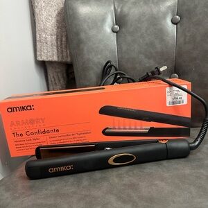 amika Armory The Confidante Matte Black Flat Iron with gold Accents